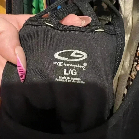 Champion Cinch Waist Black Workout Tank Built In Bra - Picture 2 of 3